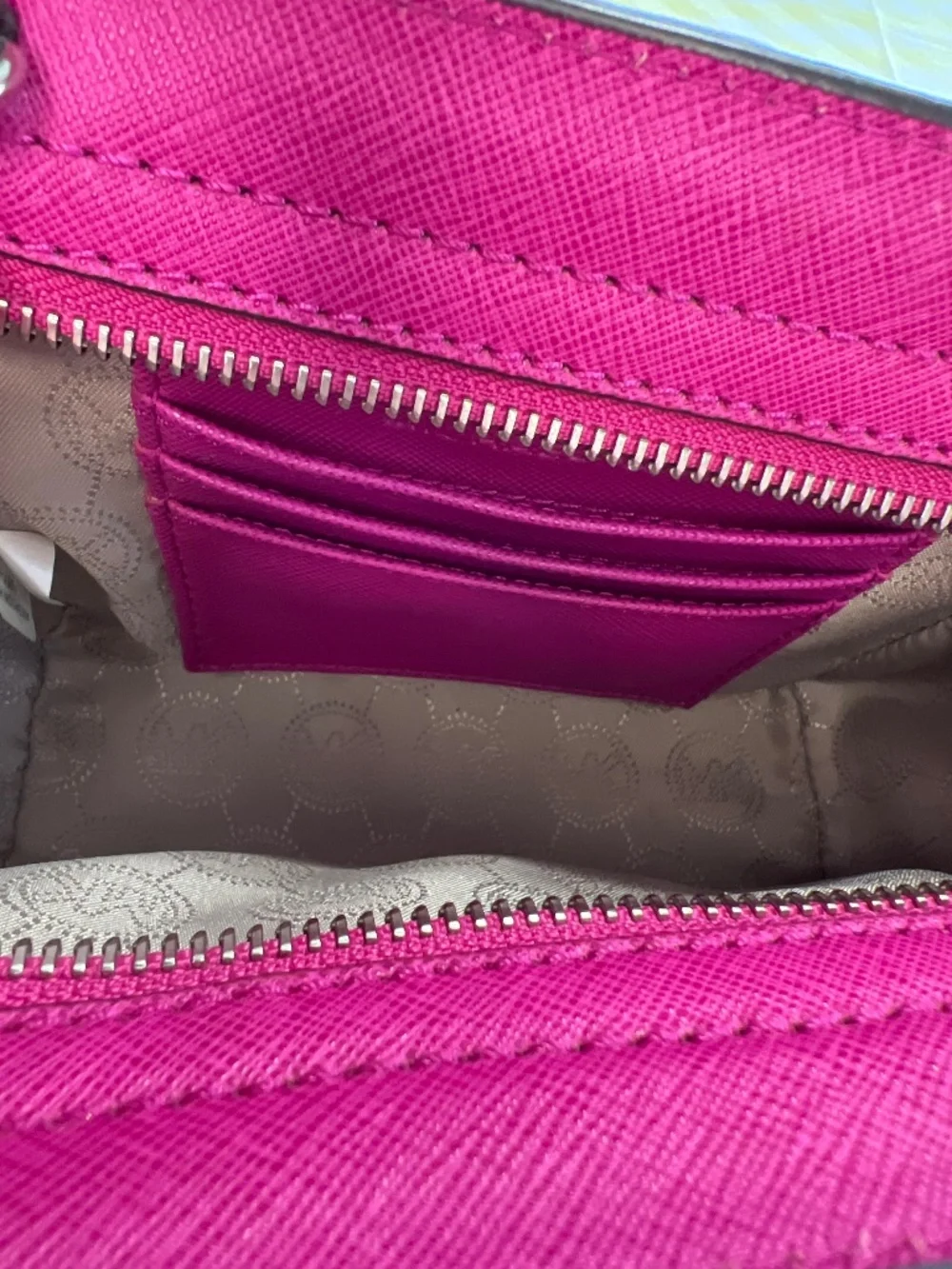 Michael Kors Crossbody Bag